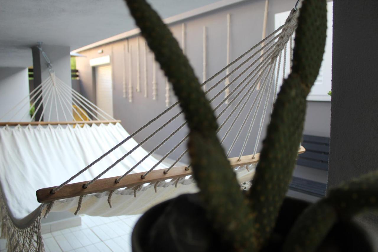 Luxe House In Glyfada With Spa Near Metro Station C8 Athens Ngoại thất bức ảnh